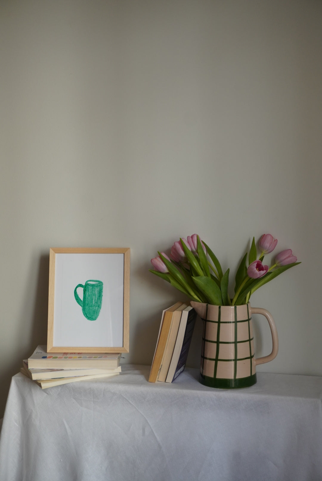 JUG WITH HANDLE