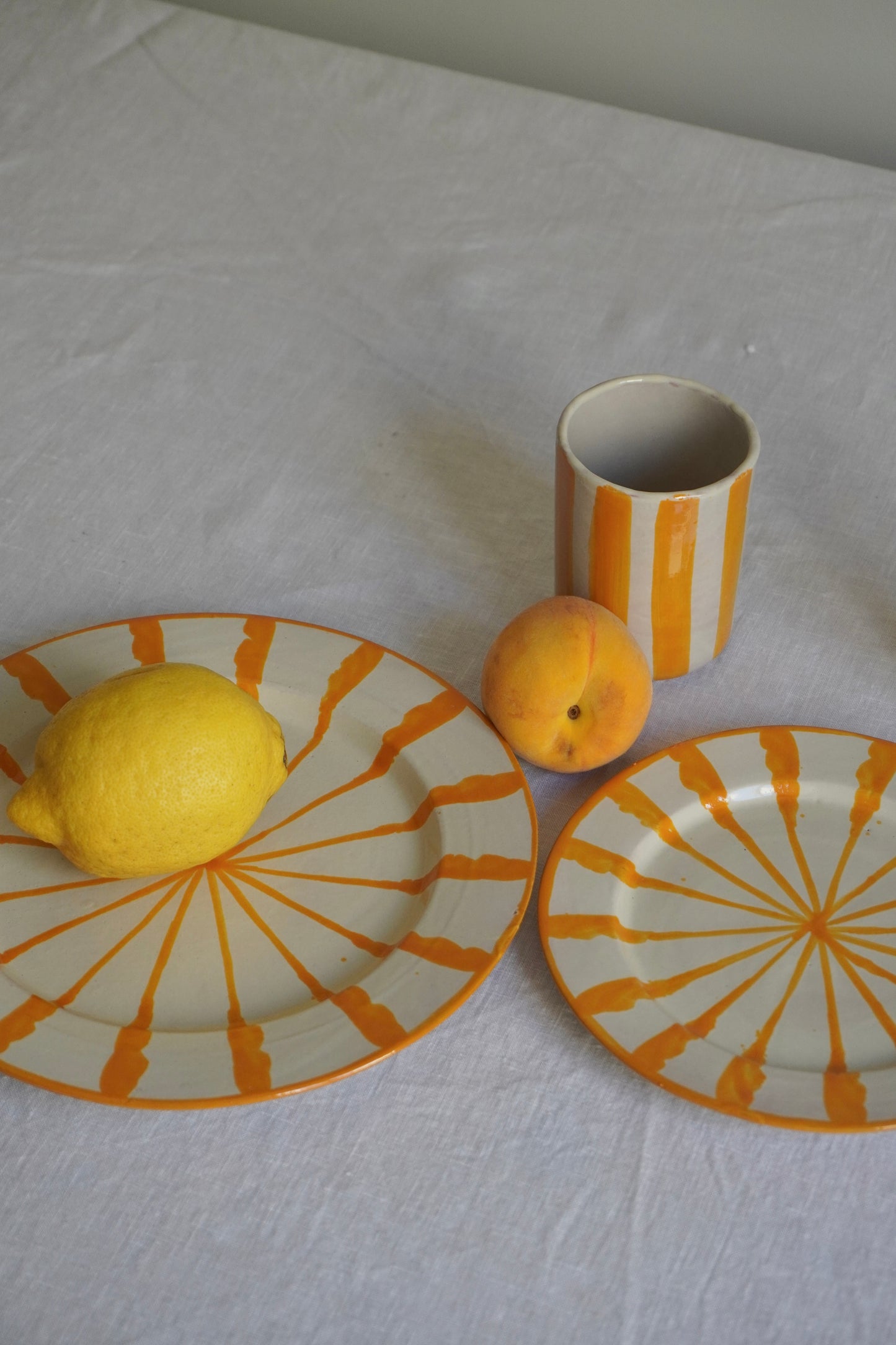 Plato rayas Andalucía Amarillo