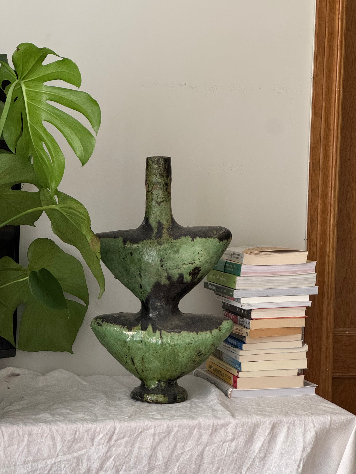 NOOR OCHER VASE