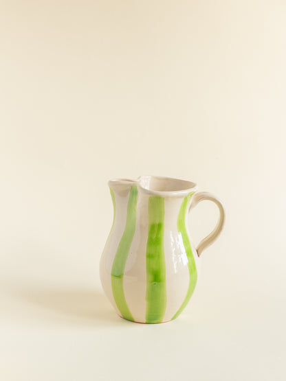 JUG WITH HANDLE